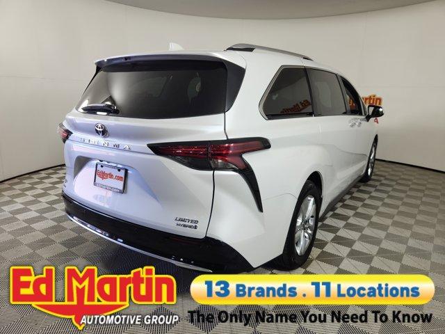 used 2022 Toyota Sienna car, priced at $38,801