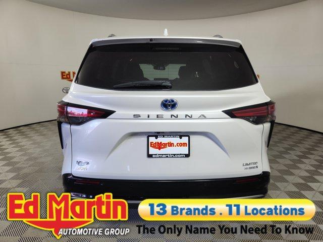 used 2022 Toyota Sienna car, priced at $38,801