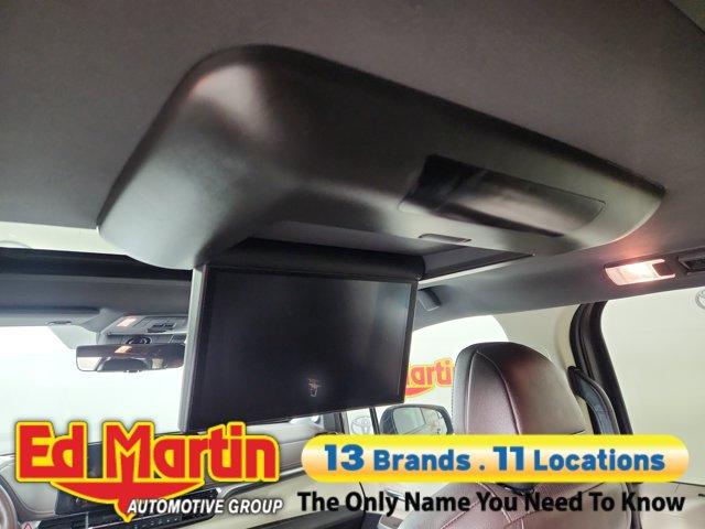 used 2022 Toyota Sienna car, priced at $48,077