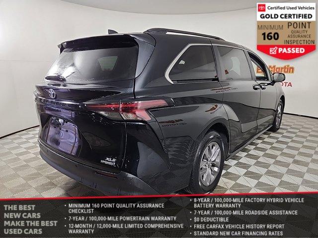 used 2023 Toyota Sienna car, priced at $39,346