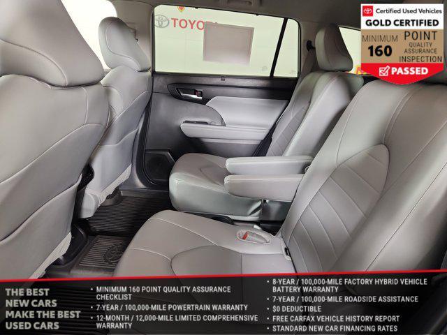 used 2025 Toyota Highlander Hybrid car, priced at $44,297