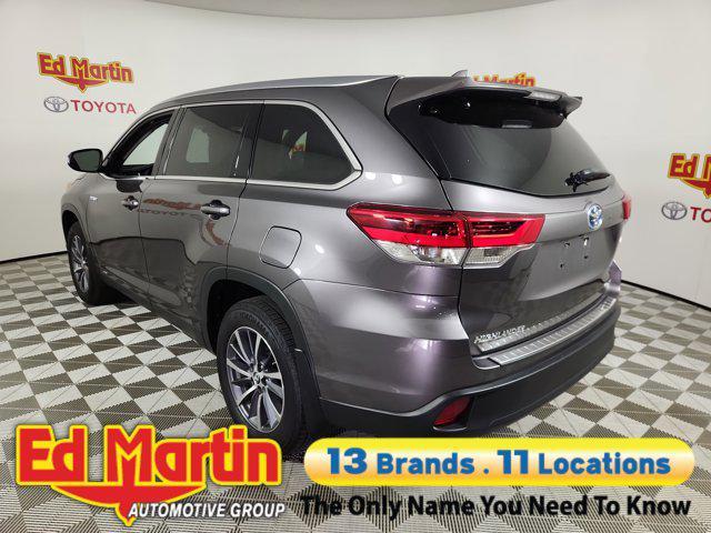 used 2019 Toyota Highlander Hybrid car, priced at $22,604