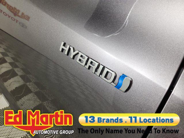 used 2019 Toyota Highlander Hybrid car, priced at $22,604