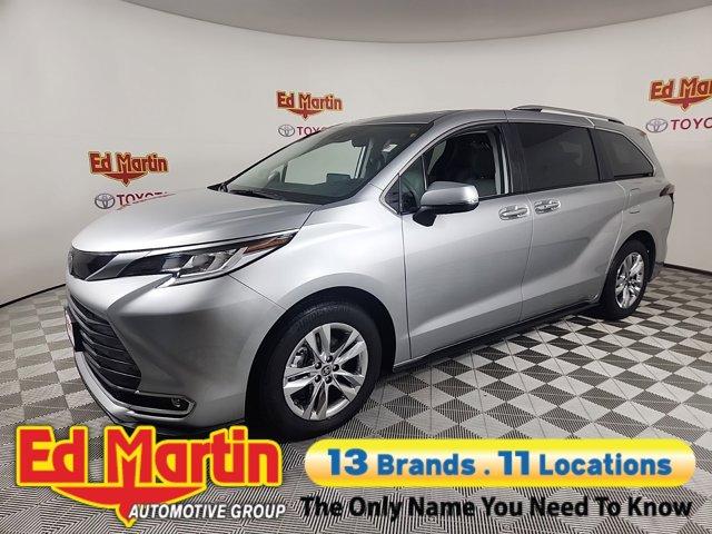 used 2024 Toyota Sienna car, priced at $50,389