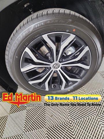 new 2025 Toyota Crown Signia car, priced at $46,095