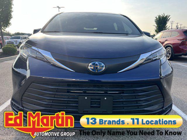 used 2022 Toyota Sienna car, priced at $28,941