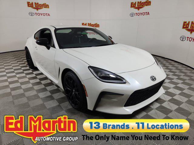 new 2025 Toyota GR86 car, priced at $36,626