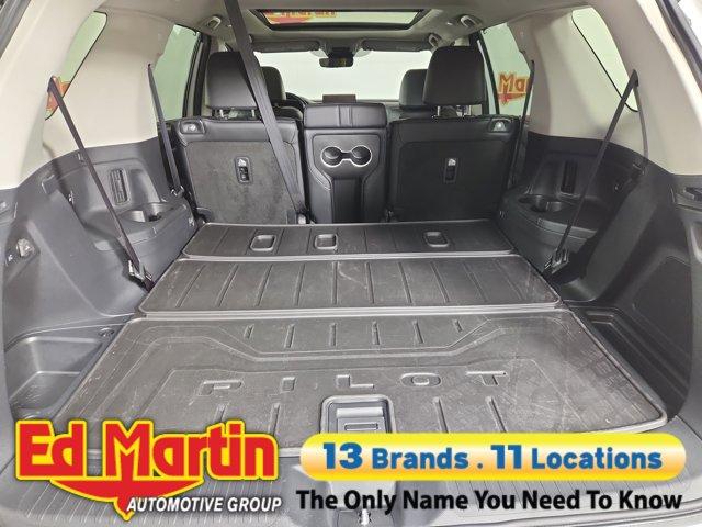 used 2023 Honda Pilot car, priced at $41,386