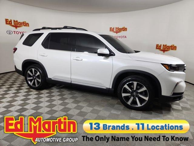 used 2023 Honda Pilot car, priced at $41,386
