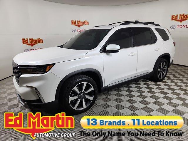 used 2023 Honda Pilot car, priced at $41,386