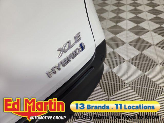 used 2024 Toyota Sienna car, priced at $38,630