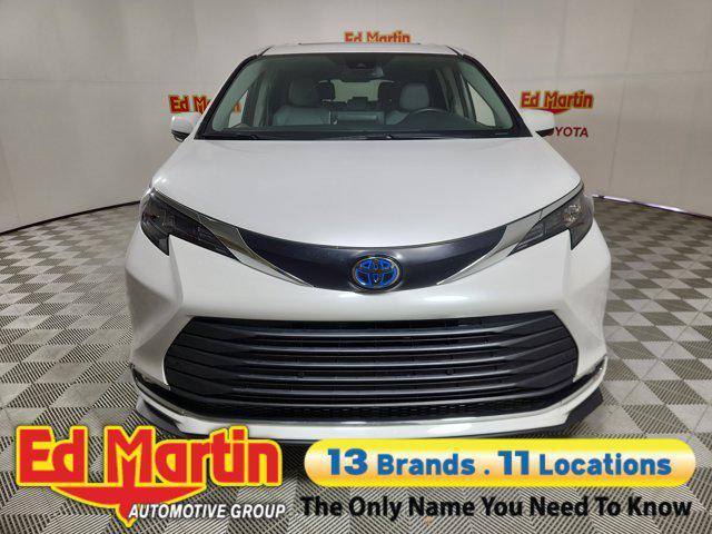 used 2024 Toyota Sienna car, priced at $38,630