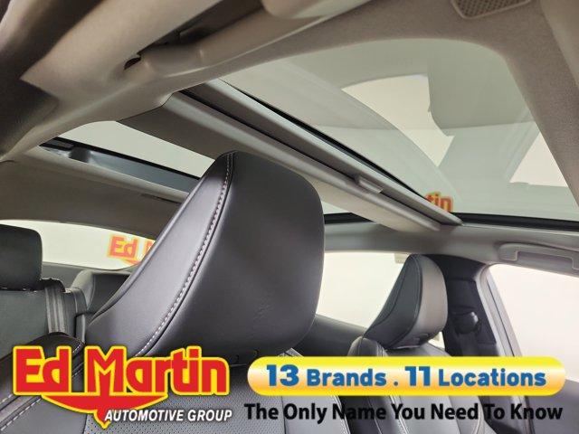 new 2025 Toyota Prius car, priced at $38,751