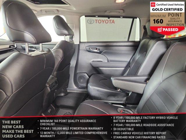 used 2023 Toyota Highlander car, priced at $29,982