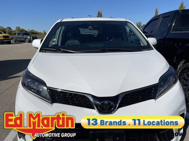 used 2020 Toyota Sienna car, priced at $30,196