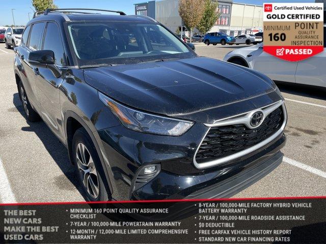 used 2022 Toyota Highlander car, priced at $34,845