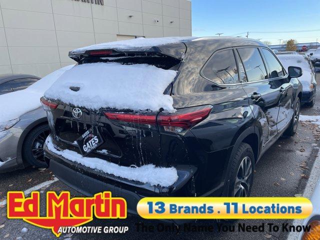 used 2021 Toyota Highlander car, priced at $29,608