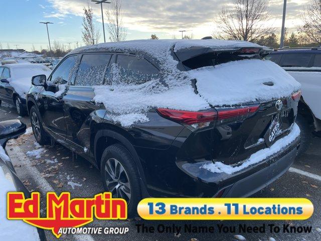 used 2021 Toyota Highlander car, priced at $29,608