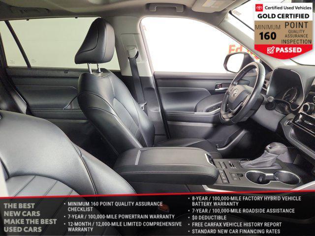 used 2022 Toyota Highlander car, priced at $35,388