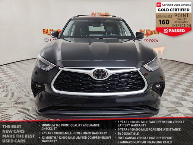 used 2022 Toyota Highlander car, priced at $35,388