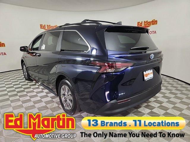 new 2025 Toyota Sienna car, priced at $48,995