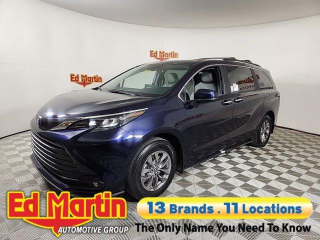 new 2025 Toyota Sienna car, priced at $48,995