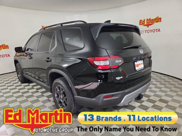 used 2024 Honda Pilot car, priced at $38,616