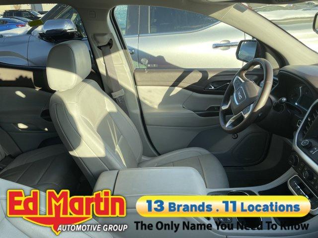 used 2023 GMC Acadia car, priced at $26,121