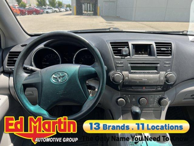 used 2009 Toyota Highlander car, priced at $6,766