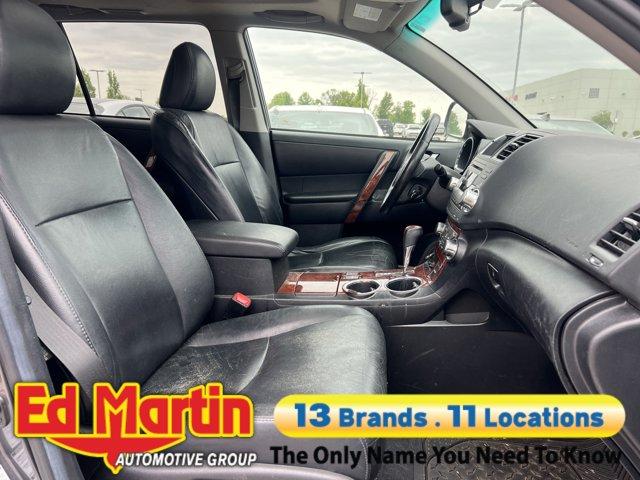 used 2011 Toyota Highlander car, priced at $10,841