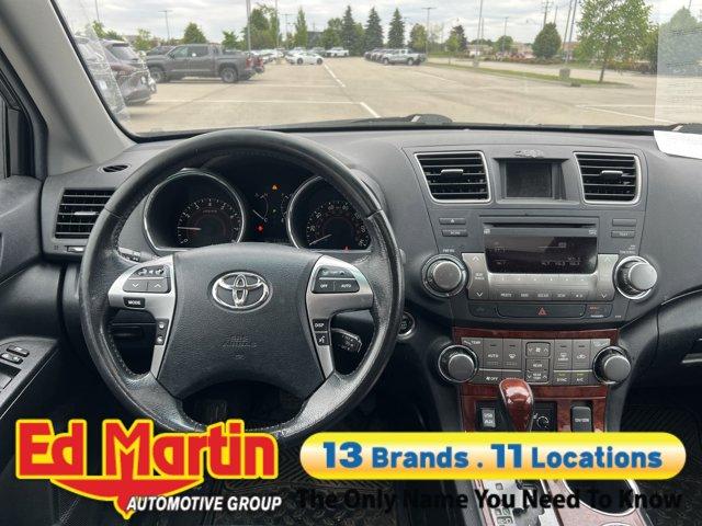 used 2011 Toyota Highlander car, priced at $10,841