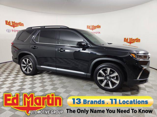 used 2025 Honda Pilot car, priced at $48,868