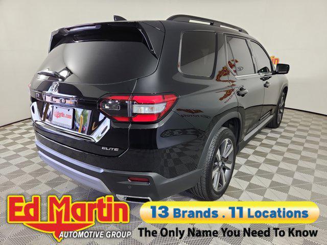 used 2025 Honda Pilot car, priced at $48,370