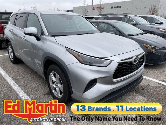 used 2023 Toyota Highlander car, priced at $28,268