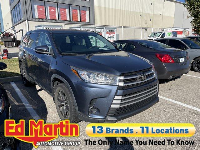 used 2019 Toyota Highlander car, priced at $24,260