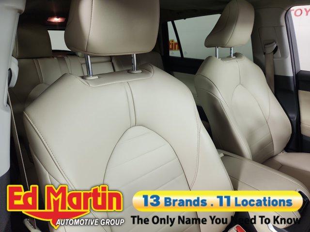 used 2024 Toyota Highlander car, priced at $37,839