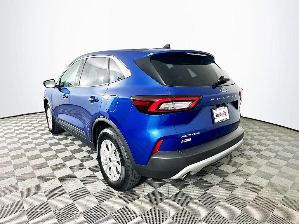 used 2023 Ford Escape car, priced at $24,897