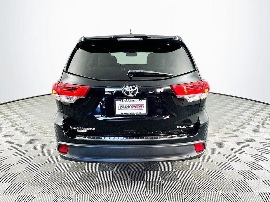 used 2018 Toyota Highlander car, priced at $22,998