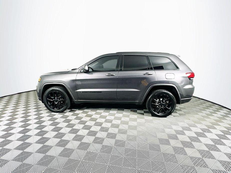 used 2019 Jeep Grand Cherokee car, priced at $17,997