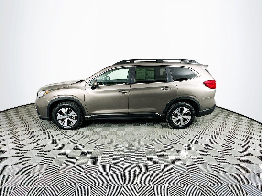 used 2022 Subaru Ascent car, priced at $27,299