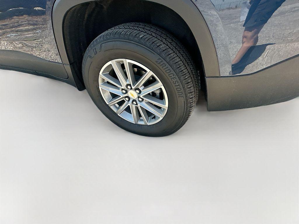 used 2022 Chevrolet Traverse car, priced at $30,784