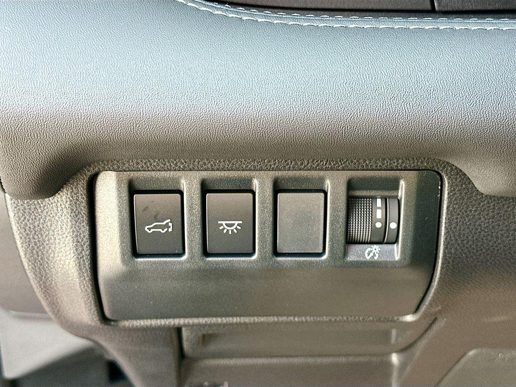 new 2025 Subaru Ascent car, priced at $49,905