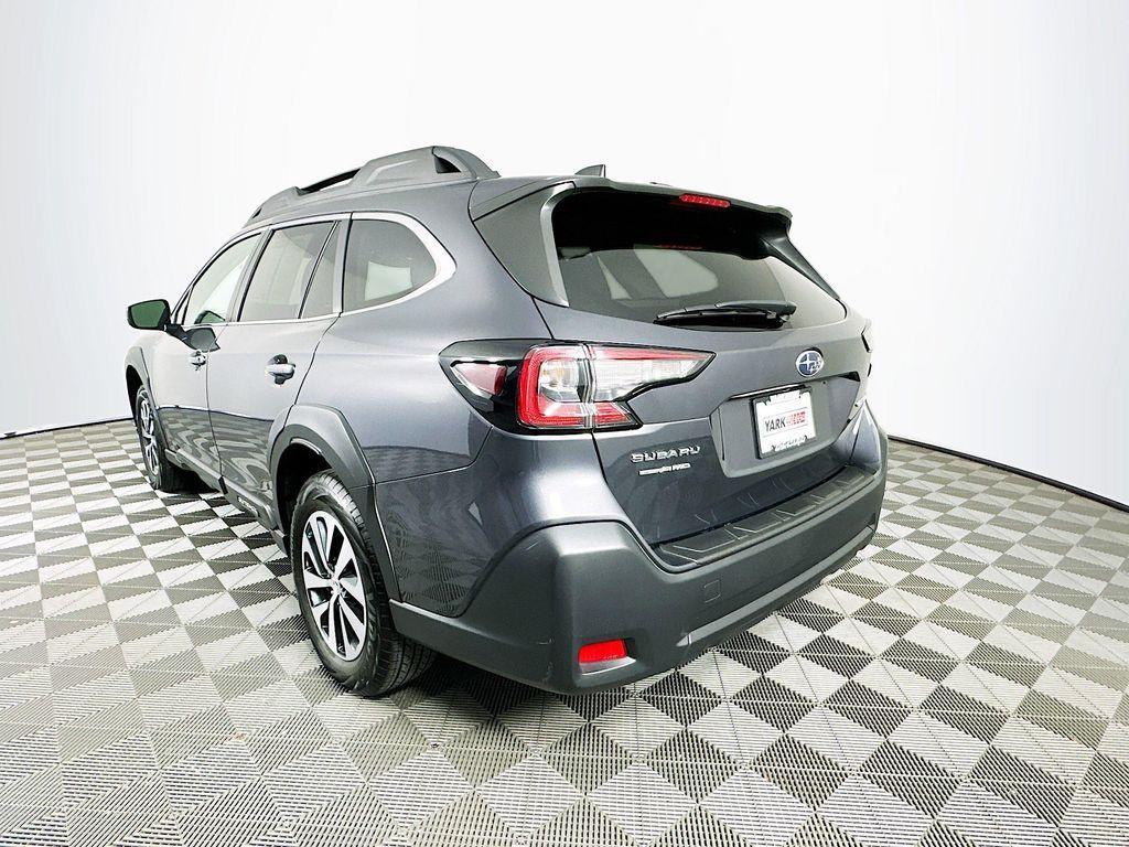used 2024 Subaru Outback car, priced at $27,472