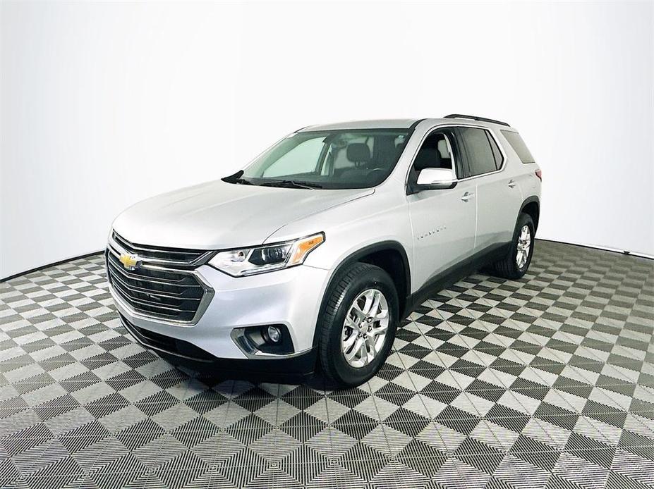 used 2021 Chevrolet Traverse car, priced at $27,897