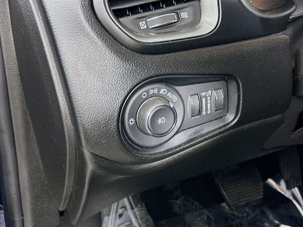 used 2021 Jeep Renegade car, priced at $17,745