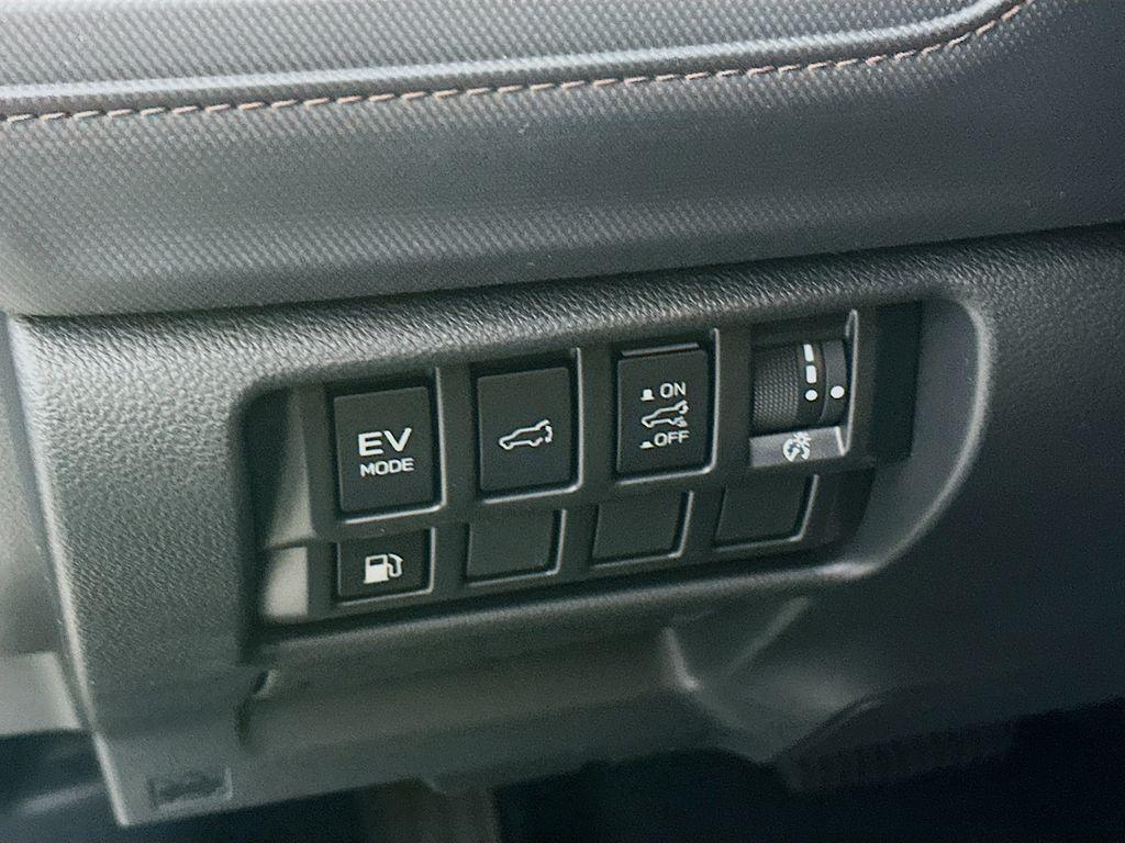 new 2025 Subaru Forester Hybrid car, priced at $43,216