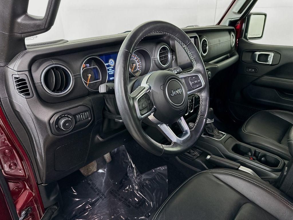 used 2021 Jeep Wrangler Unlimited car, priced at $28,427