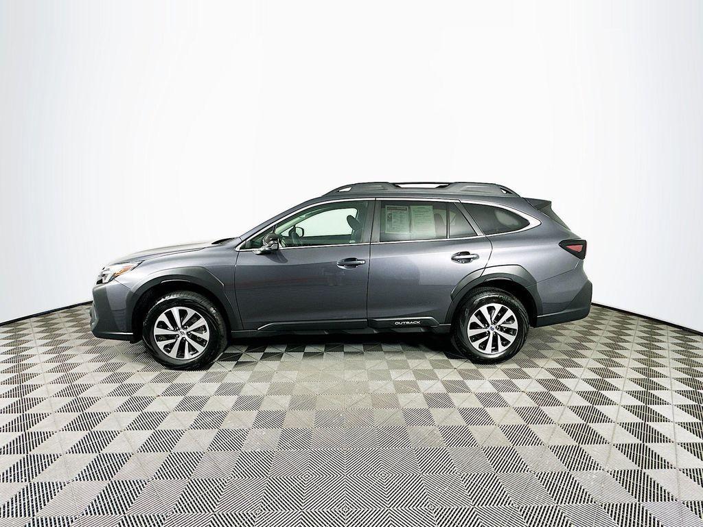 used 2025 Subaru Outback car, priced at $31,600
