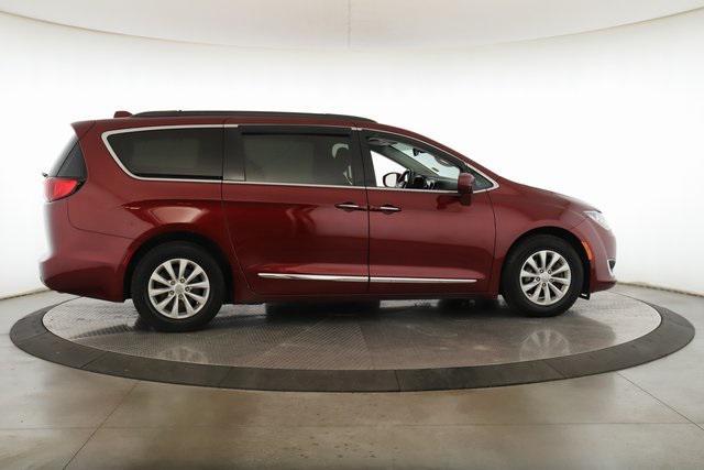 used 2017 Chrysler Pacifica car, priced at $9,999