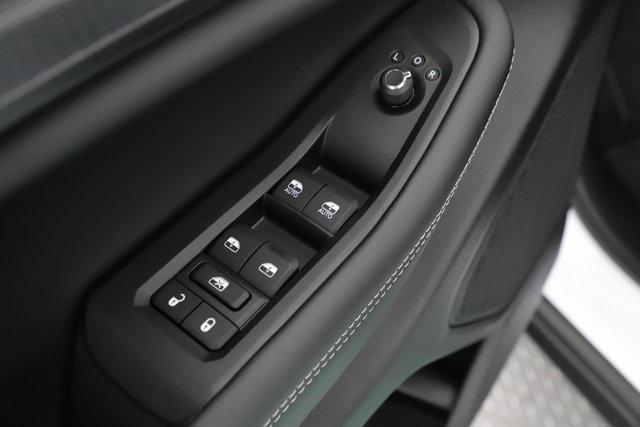 new 2025 Jeep Grand Cherokee L car, priced at $39,780